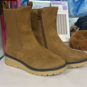 art class Tan Suede-Look Kids Chelsea Boots with Side Zip